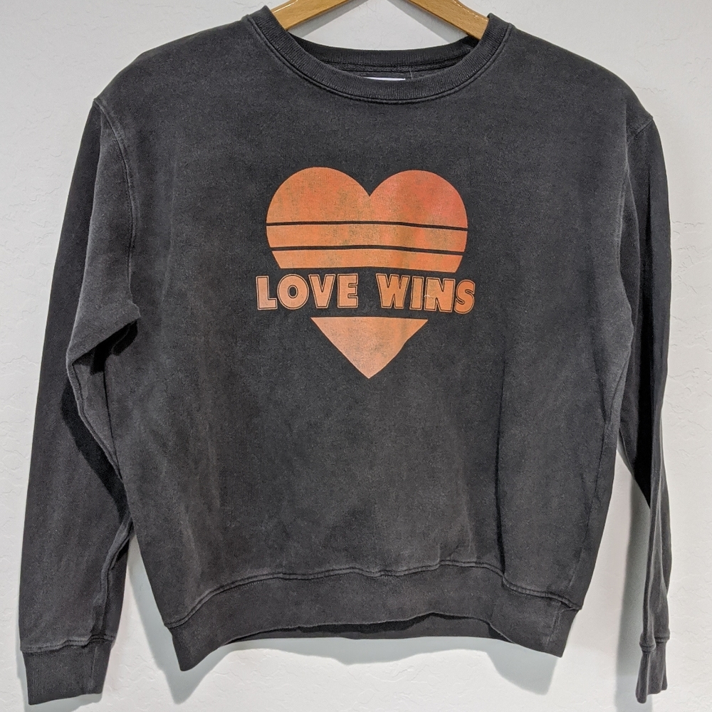 NWT Kid Dangerous "Love Wins" Crewneck Sweater